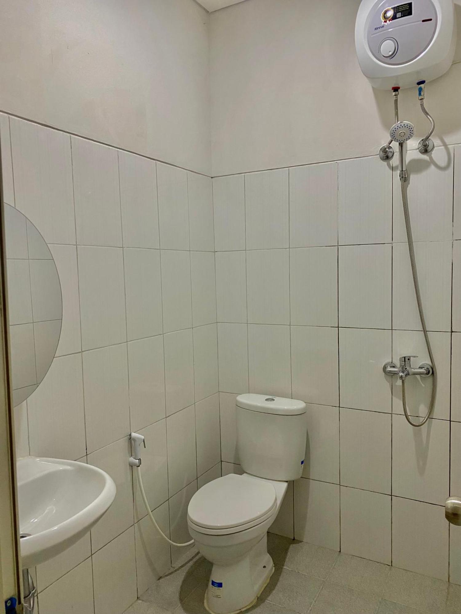 Villa Ku Villa Mu Semarang Bagian luar foto